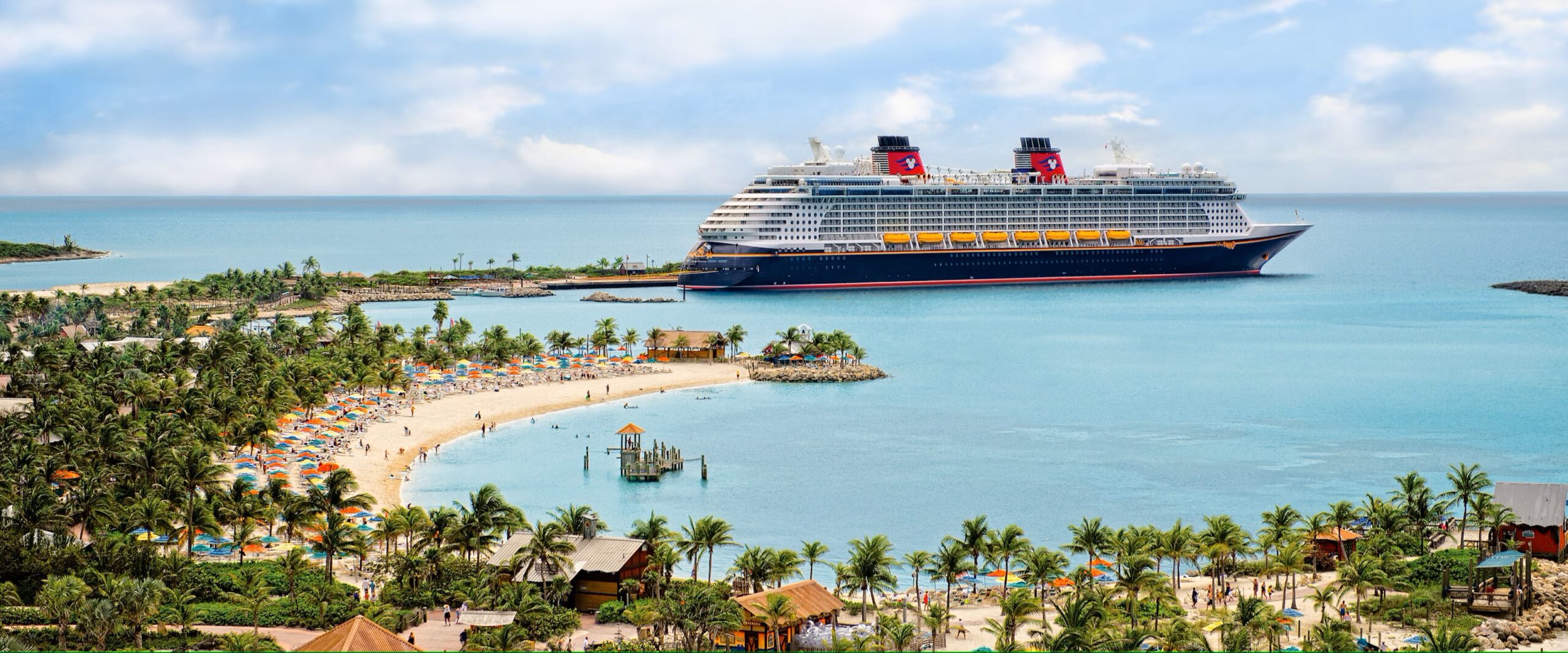Read more about the article Your Ultimate Timeline for Planning a Successful Multigenerational Family Cruise