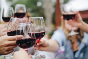 Read more about the article How to Plan the Ultimate Girls Trip: A Step-by-Step Guide